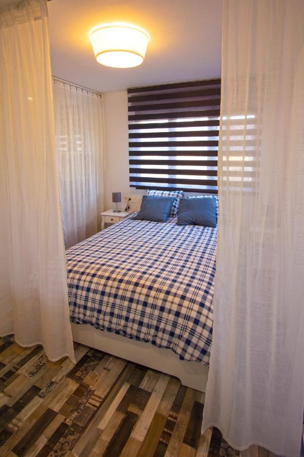 Loft En Gijon - Cimavilla Con Vistas Al Cerro מראה חיצוני תמונה