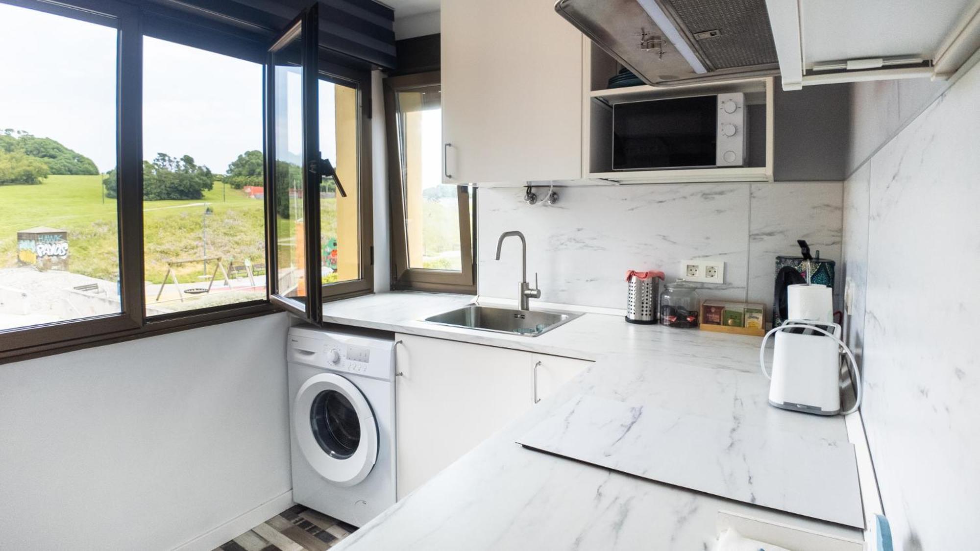 Loft En Gijon - Cimavilla Con Vistas Al Cerro מראה חיצוני תמונה